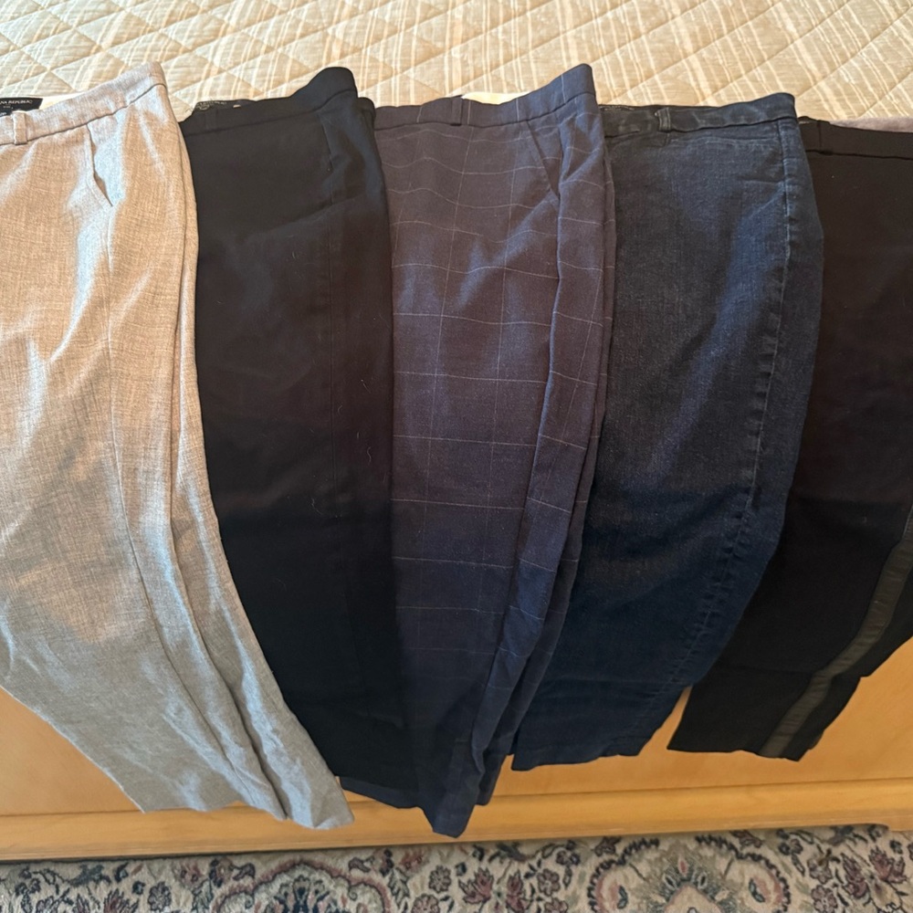 Banana Republic Women’s Pants Bundle (Set of 5) – Gray, Black, Blue, Jean